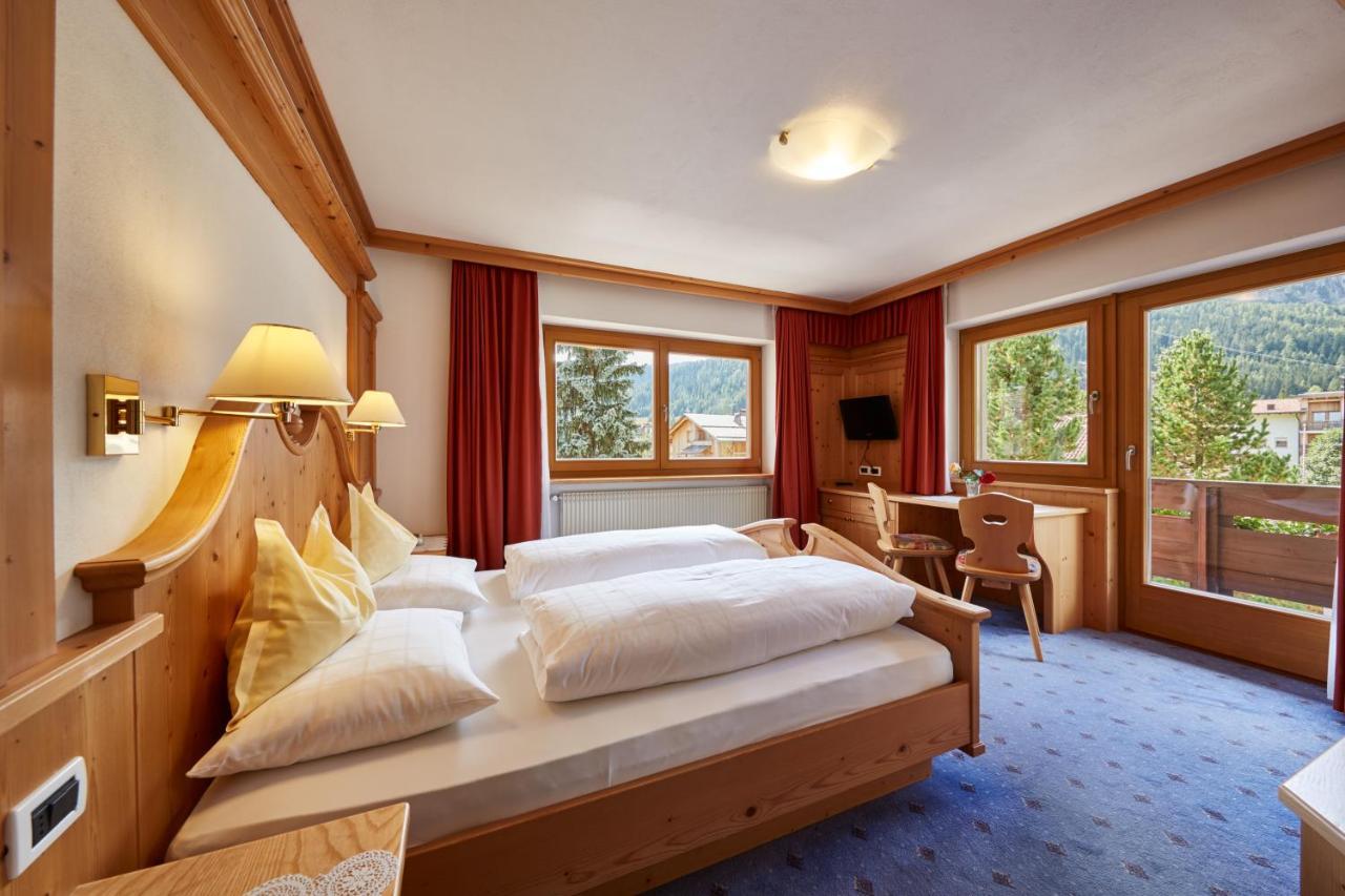 La Ciano Bed and Breakfast Corvara In Badia Εξωτερικό φωτογραφία