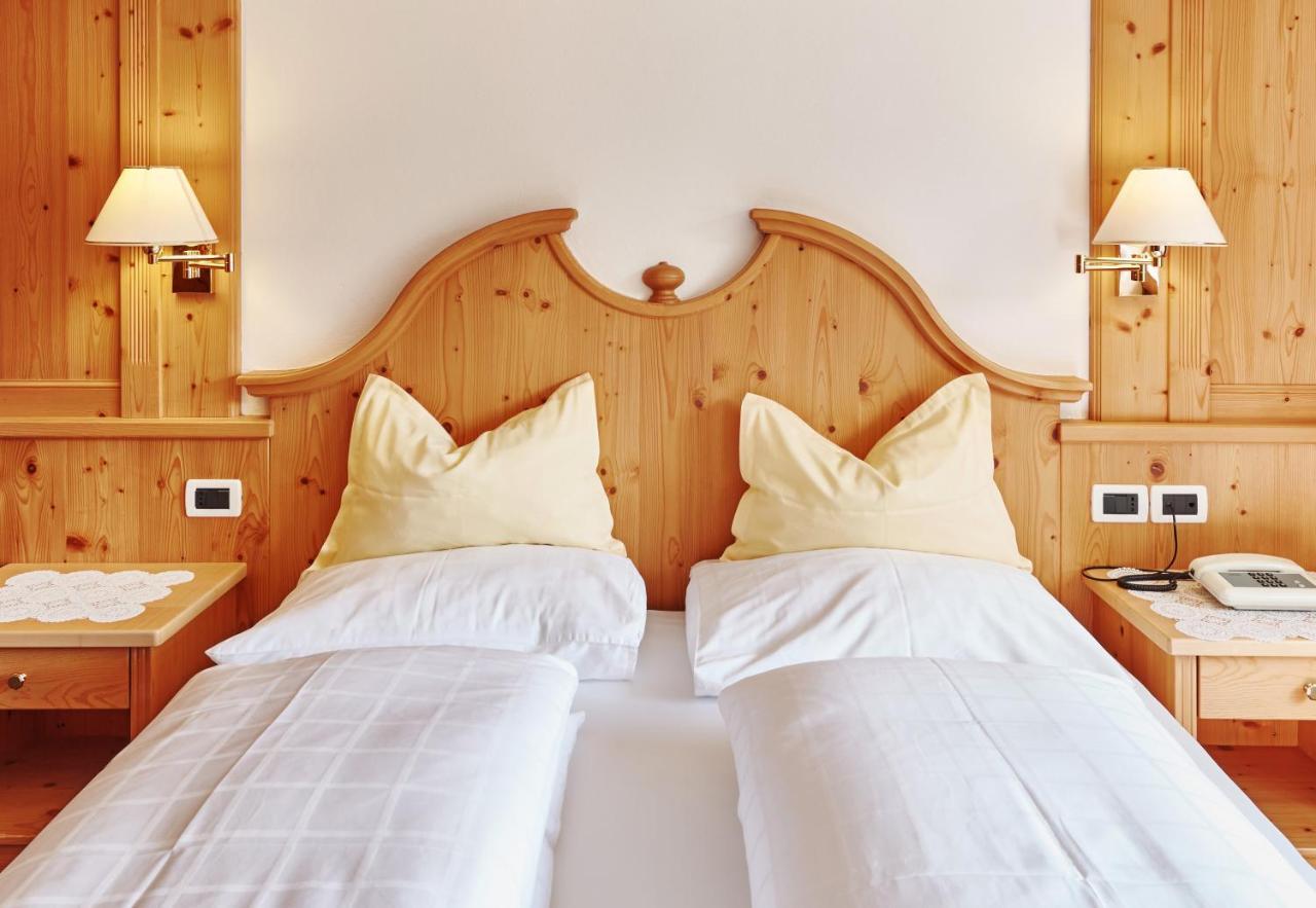 La Ciano Bed and Breakfast Corvara In Badia Εξωτερικό φωτογραφία